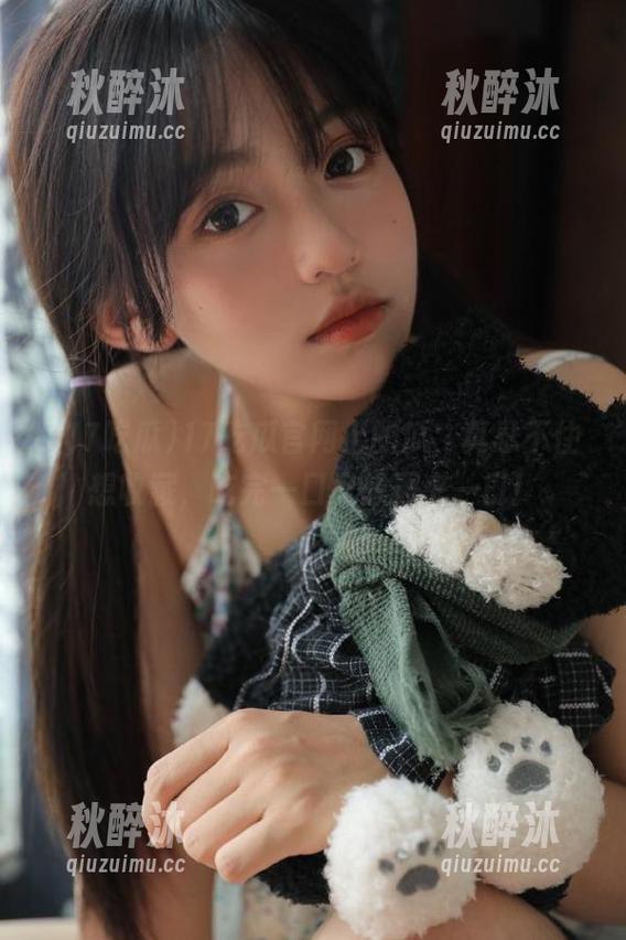 17吃瓜官网上的瓜，真忍不住想收藏，吃完一口又想再来一口！