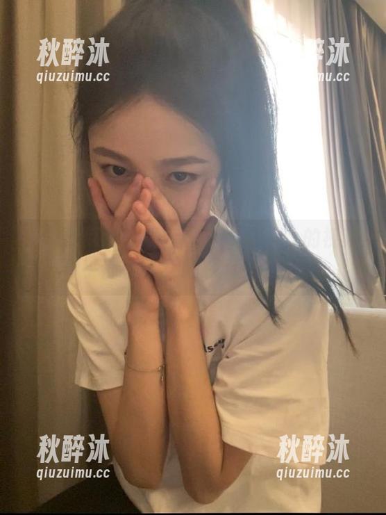 每次看“17吃瓜网”的视频，似乎都有颗西瓜在不远处召唤我。