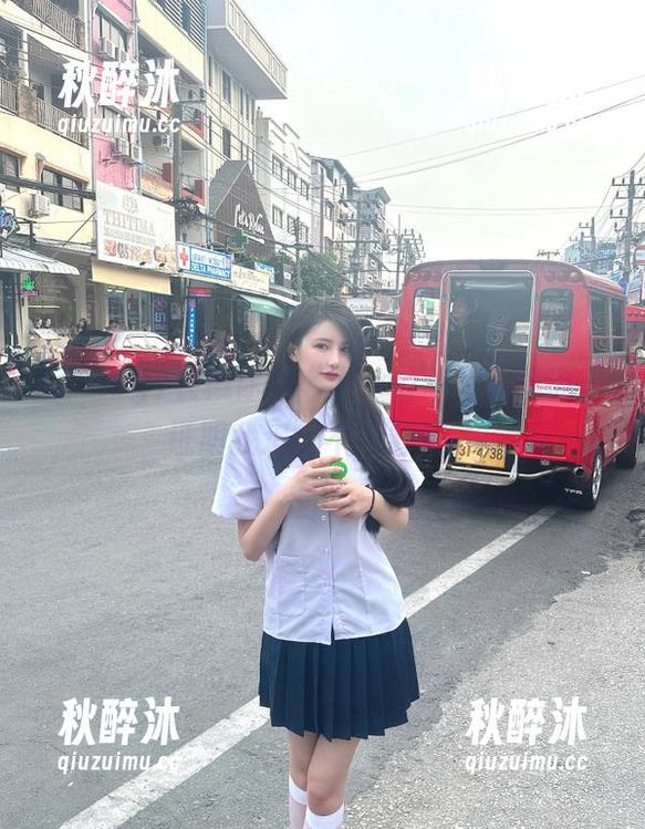 收藏你在“51.cg”看到的瓜，证明我追的不是野菜。