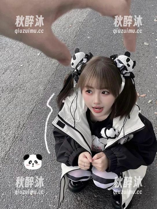 51吃瓜，直达入口！踏滑梯下滑到八卦的海洋！