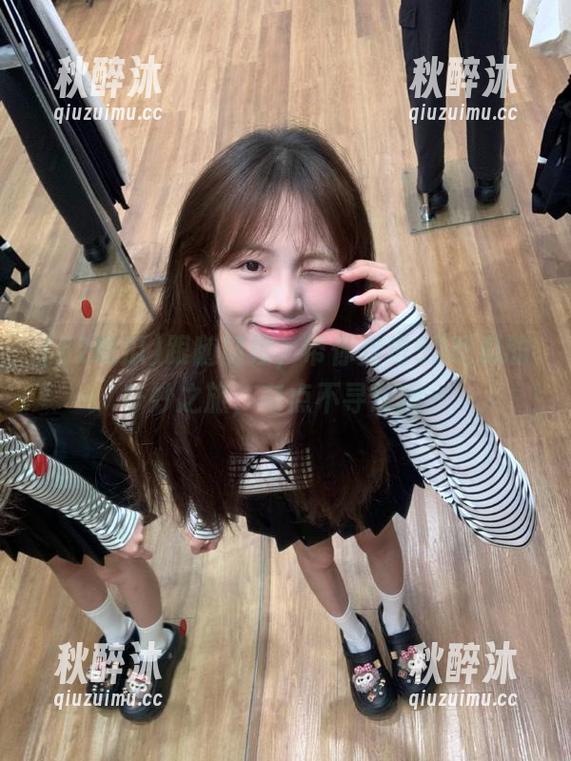 跟随链接，带你走进52吃瓜的奇妙之旅，有点不寻常哦～