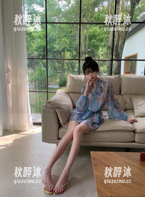 无意中点到“911吃瓜”的链接，成了白天的快乐来源。