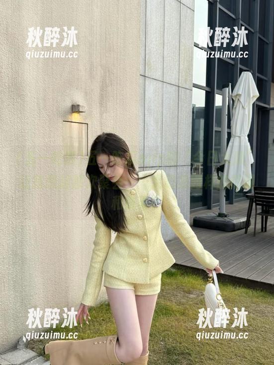 五一吃瓜 五一吃瓜app的“今日大瓜”让我想起那次聚会……大概是同样的热闹和窃喜?