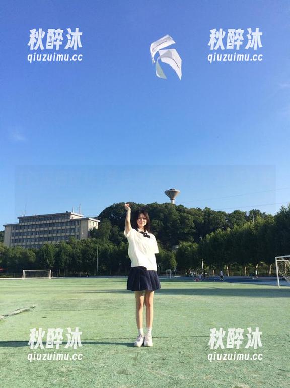 登录之后，便是“吃瓜最前线”的真实体验