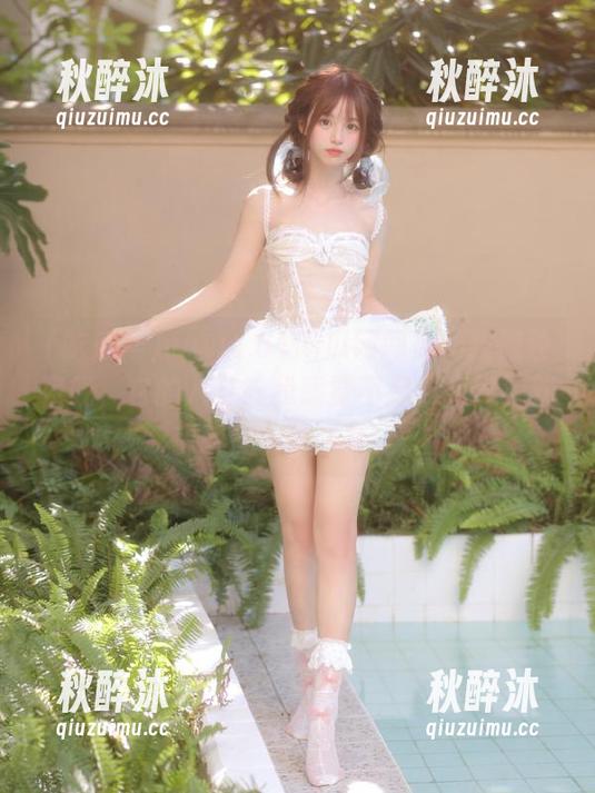 www.51吃瓜网网页伴我孤独夜晚，它的八卦让我感觉不那么寂寞，就像朋友在耳边絮叨。