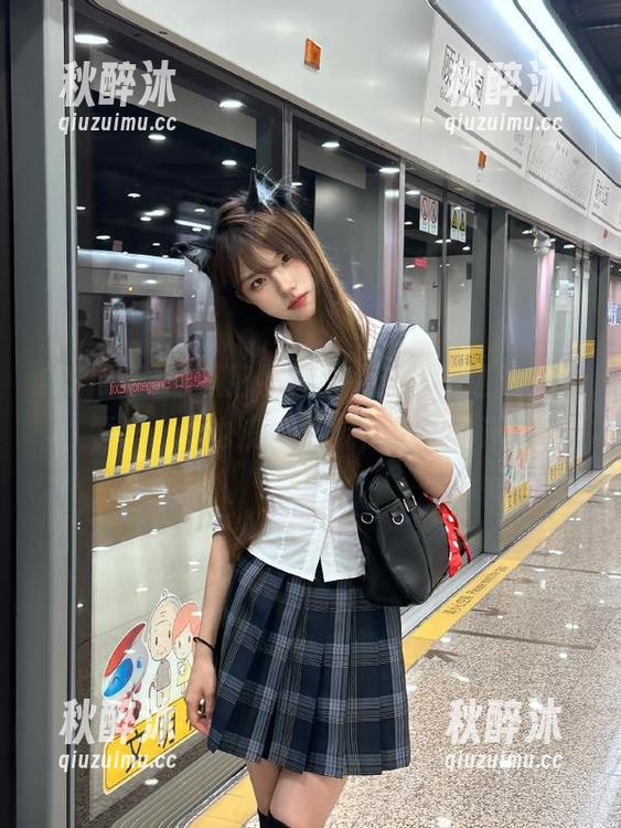 吃瓜网今日吃瓜：永不迷路，主要是心里也没点导航，手心冒汗！