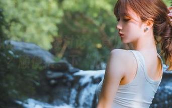 在线讨论：食瓜的姿势重要吗？顺便推一下“吃瓜论坛”～