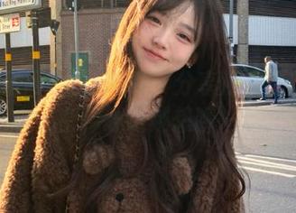 吃瓜黑网：分享那些黑暗中的小秘密，越看越想聊一聊。