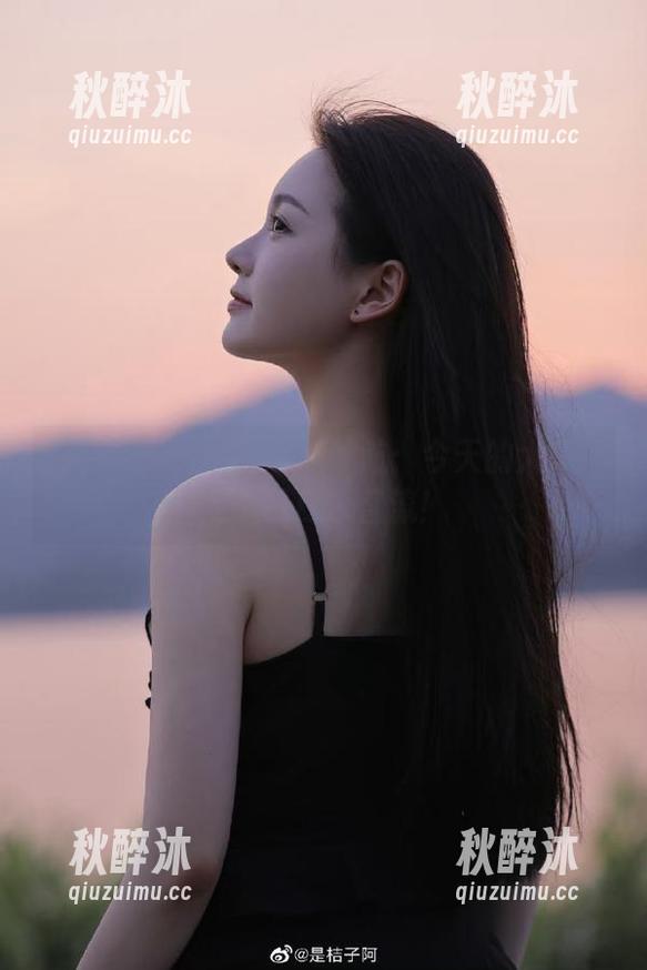 吾爱吃瓜导航：今天的大瓜让我一口口水直流！
