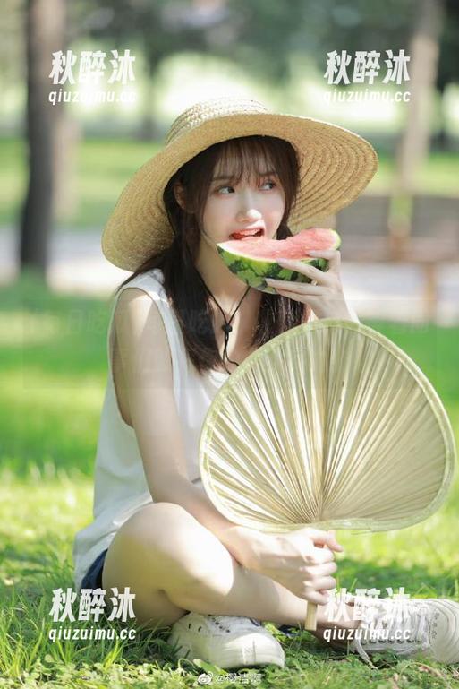 每日吃瓜：收藏黑料，等着同事们膜拜你的八卦实力！