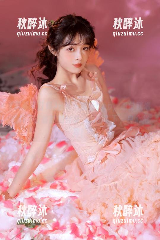 分享一款新app，感觉就像黑料不打烊的姐妹篇，瓜田李下，良心推荐！