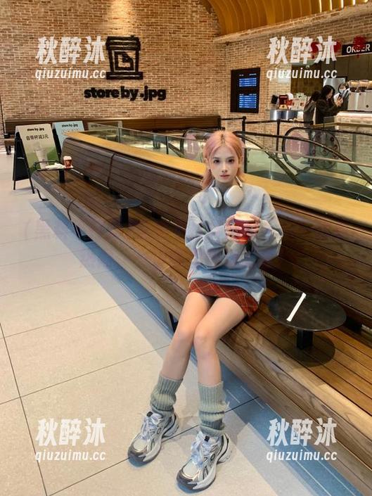 黑料不打烊网站——一边看热闹，一边嘴里巴适的香！