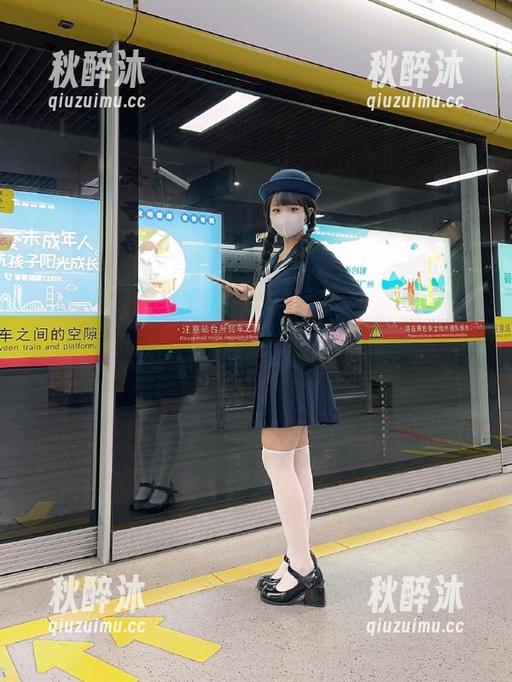黑料不打烊,万里长征官网新鲜出炉，快来一睹瓜田四季！
