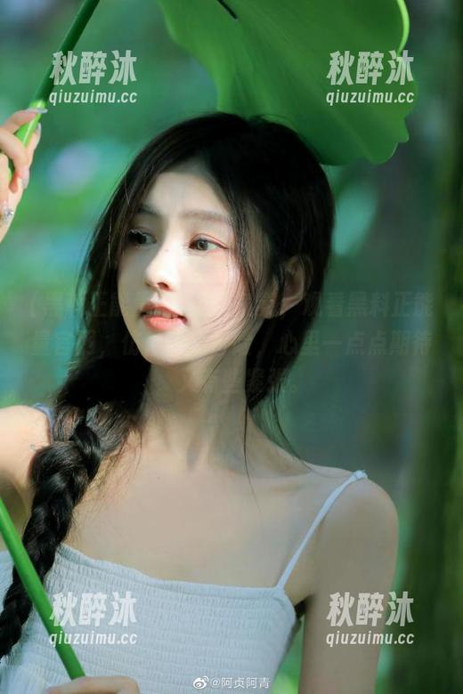 感受着气氛，观看黑料正能量官网，仿佛一场冒险，心里一点点期待，又有些紧张。
