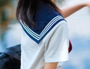 黑料正能量，看官网还是更喜欢刷app？随你选择！