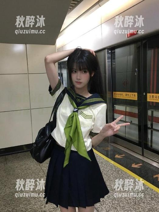 黑料社区首页不断更新的在线内容，让我怀疑人生是不是太单调了？