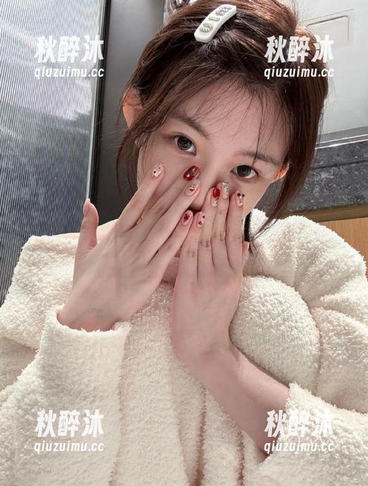 黑料网首页，有瓜正好，来聊聊吧！
