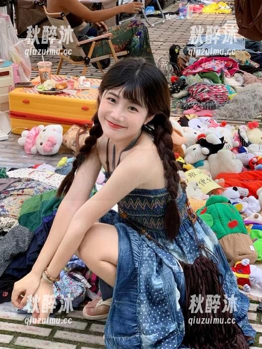 和黑料老司机一起观看，这场表演有点出奇的烧脑