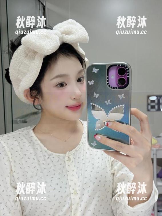 登录后发现，黑网料里的瓜都像是科技课的实验品，搞不懂但超有趣。